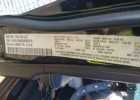 2025 Jeep Grand Cherokee 4Xe 4Xe z USA, uszkodzony, nr VIN 1C4RJYB66S8692578